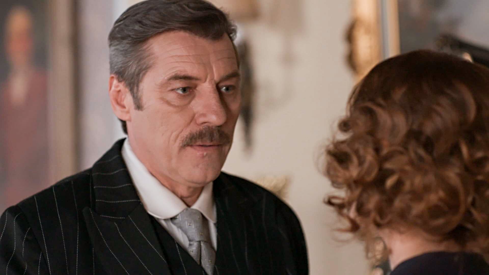 Grand Hotel: Ο Χατζημήτρος ανακαλύπτει που κρύβεται ο Ρήγας με την Κυβέλη