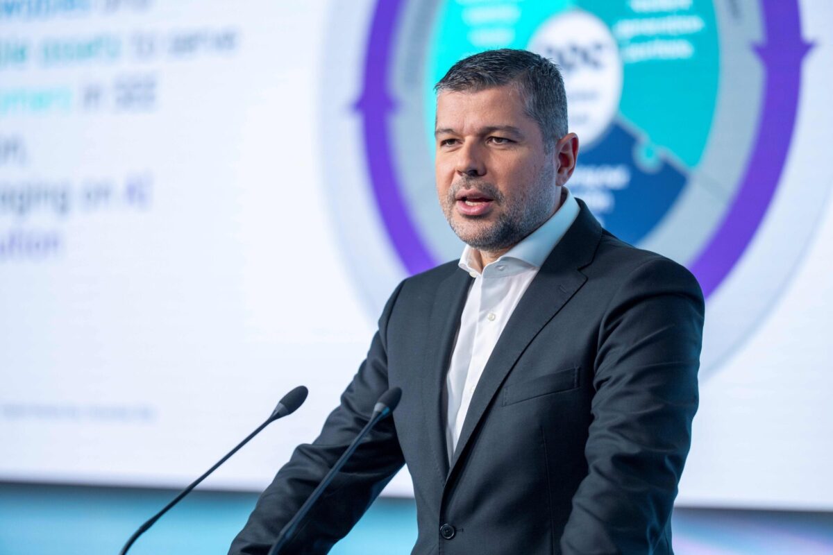 ΔΕΗ: Ενιαίος ηλεκτρικός χώρος από τη Μεσόγειο έως τη Βαλτική – Επενδύσεις 24,2 δισ. ευρώ έως το 2030