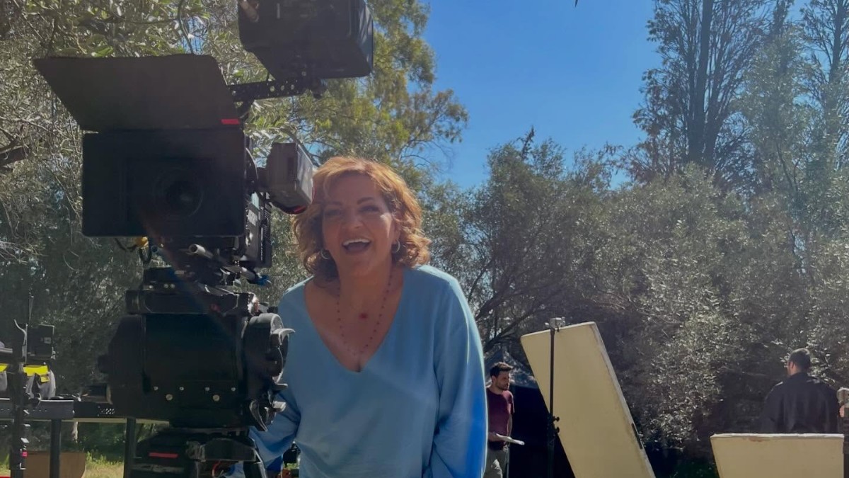 Σταυροπούλου: Την ημέρα του Πάσχα ζωντανεύει μια θρυλική σκηνή από το «Είσαι το ταίρι μου» (Βίντεο)