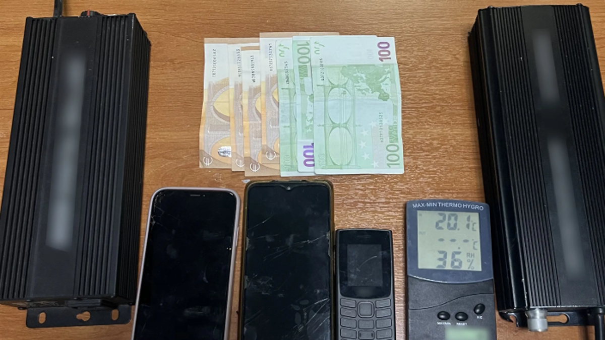 Συμμορία «έγδυνε» καταστήματα ηλεκτρονικών ειδών σε Αττική, Καλαμάτα, Χανιά, Ηράκλειο και Πύργο