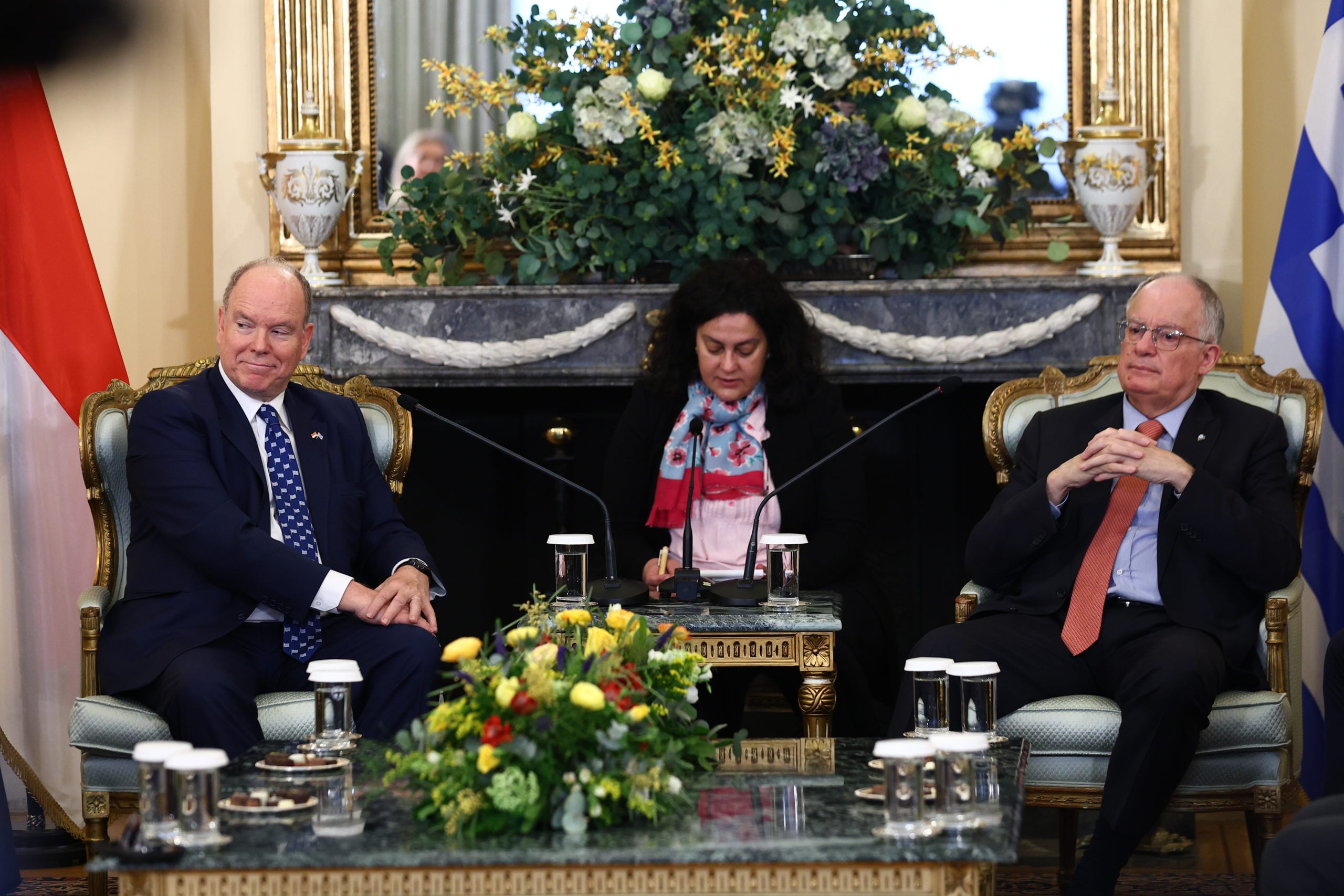 Συνάντηση Τασούλα – Πρίγκιπα Αλβέρτου: «Η επίσκεψή του ενδυναμώνει τις σχέσεις Ελλάδας-Μονακό» – «Αρχαίοι οι δεσμοί μας»