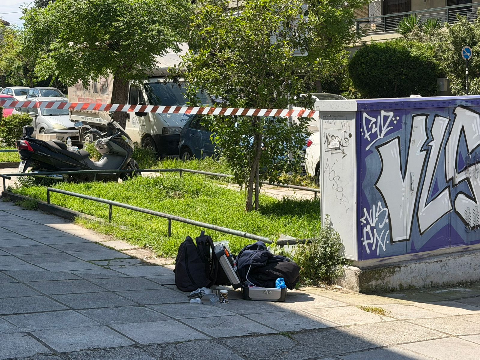 Θεσσαλονίκη: Δίκτυο εκβιαστών υποψιάζονται πίσω από τους πυροβολισμούς στην επιχείρηση – Η εμπλοκή του βαρυποινίτη
