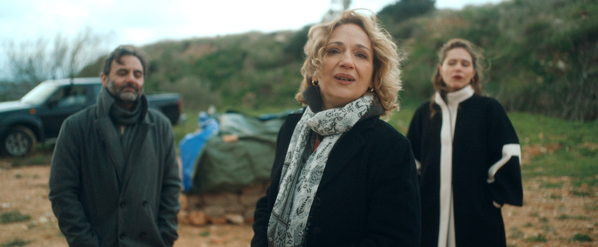 «Το Τελευταίο Νησί»: Ο Σταμάτης αποκαλύπτει στη Μαρία τις σκοτεινές ιστορίες που στοιχειώνουν το σπίτι της