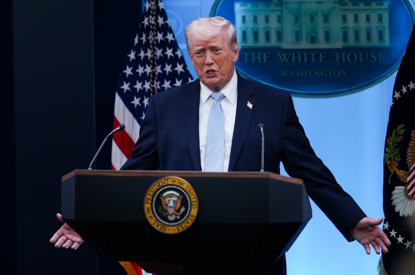 Politico: Ο πόλεμος με το Ιράν επιταχύνει τη ρήξη των ΗΠΑ με τον υπόλοιπο κόσμο – Οι αποφάσεις Τραμπ προκαλούν ανησυχία και δυσπιστία ακόμη και σε συμμάχους