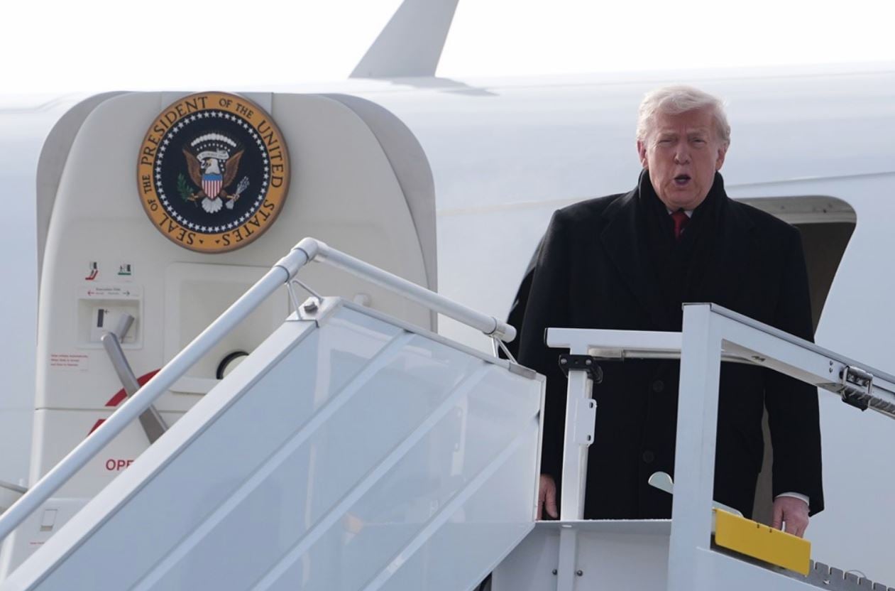 Ο Τραμπ ανακοίνωσε ότι οι ΗΠΑ προμήθευσαν όπλα για να ενισχύσουν τους Ιρανούς διαδηλωτές τον Ιανουάριο