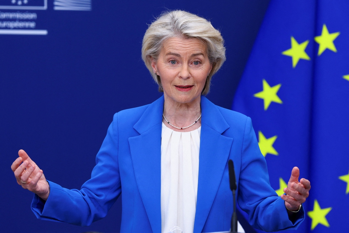 Φον ντερ Λάιεν: Η παρατεταμένη απόφραξη των Στενών του Ορμούζ είναι εξαιρετικά επιζήμια – Απαιτούνται στοχευμένες δράσεις για την ενεργειακή ακρίβεια