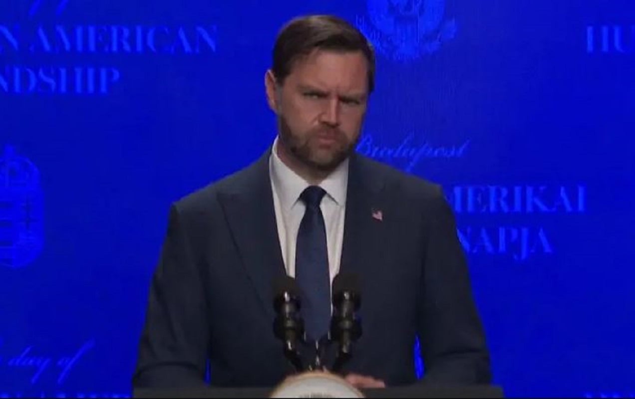 Βανς: «Οι ΗΠΑ κατέκτησαν τους στρατιωτικούς τους στόχους» – Προειδοποίηση για το Ιράν