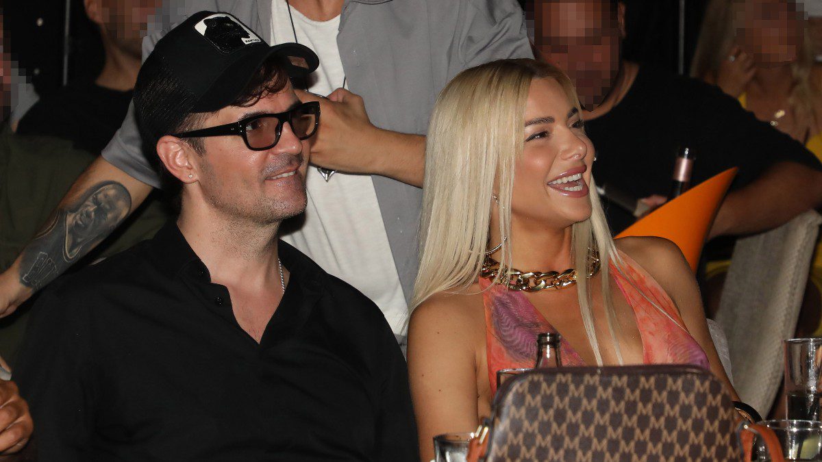 Νίνο: Η εκπληκτική αντίδραση σε δημοσιογράφο όταν ρωτήθηκε για τον γάμο του με τη Ζόζεφιν 2 Ζόζεφιν Νίνο