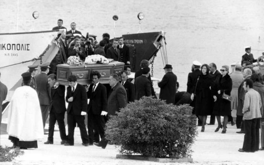 «Γνωρίζω ποιοι τον δολοφόνησαν»: Το μυστηριώδες τροχαίο του ντετέκτιβ που ερευνούσε τον θάνατο του Αλέξανδρου Ωνάση