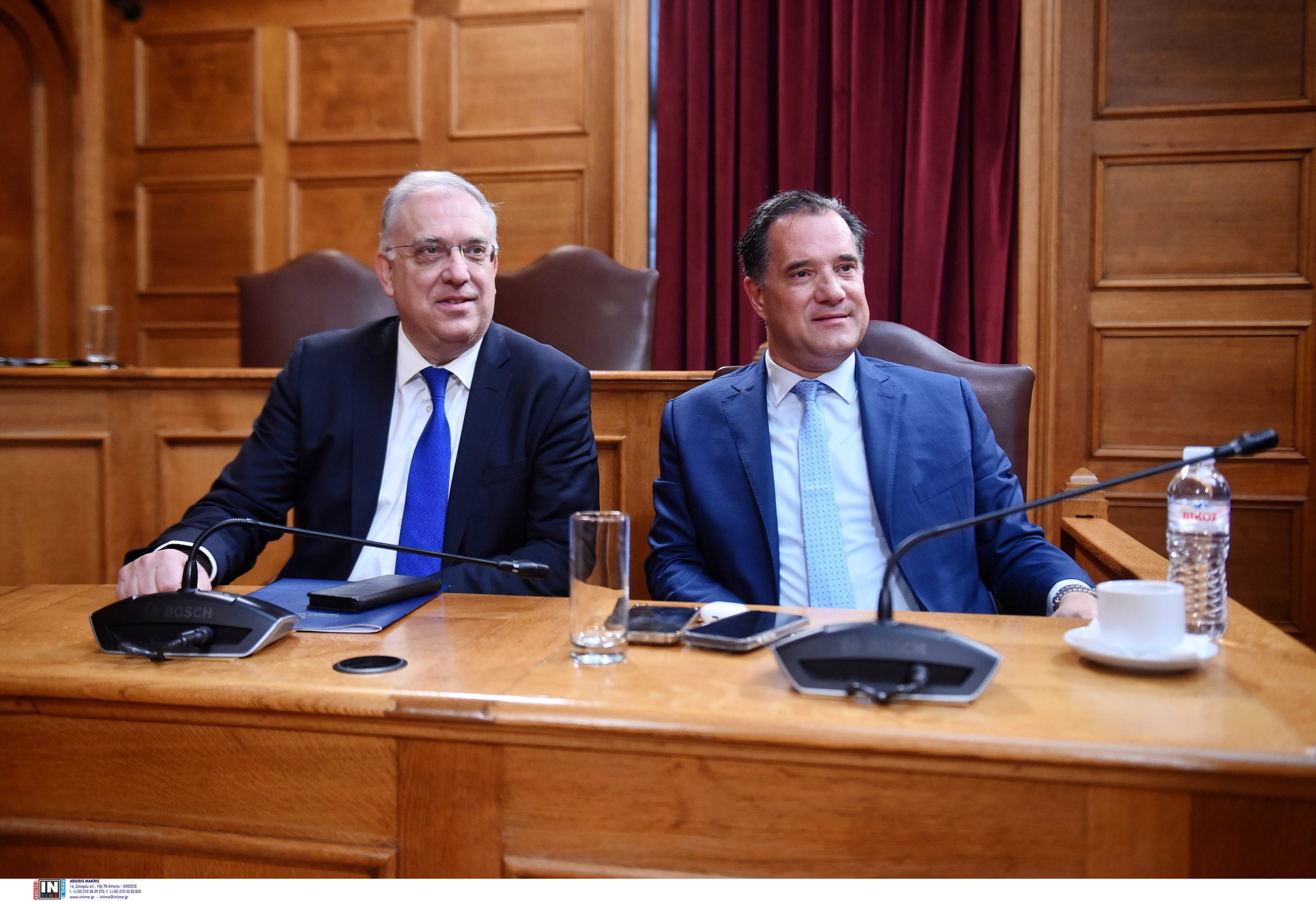 Εκλογική ένταση και αιχμές: Γεωργιάδης: «Υπάρχουν υπουργοί που αναστατώνουν το Σύμπαν» – Θεοδωρικάκος: «Απαγορεύονται οι απόντες»