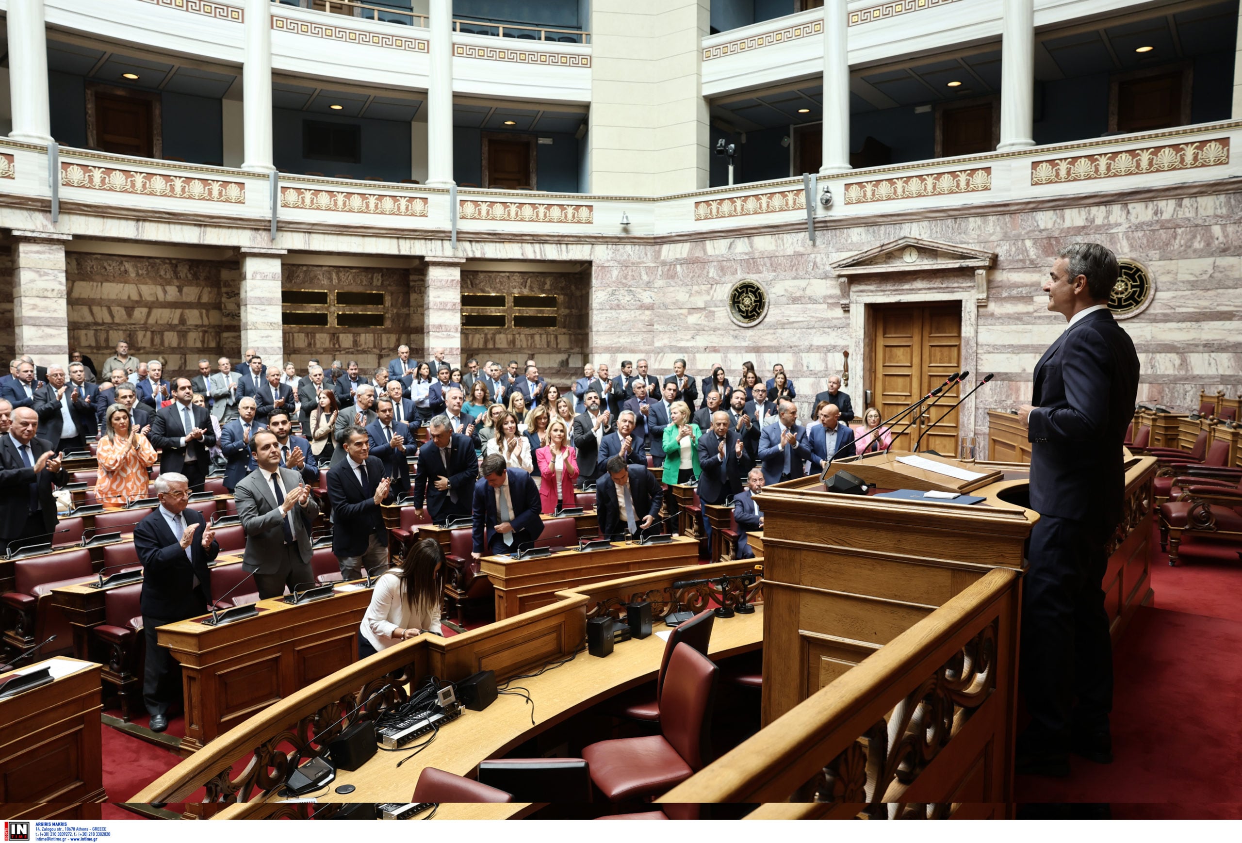Σήμερα η καθοριστική συνεδρίαση της ΚΟ της ΝΔ – Οι εισηγήσεις για τη Συνταγματική Αναθεώρηση, τα μηνύματα Μητσοτάκη και οι 40+ ομιλητές