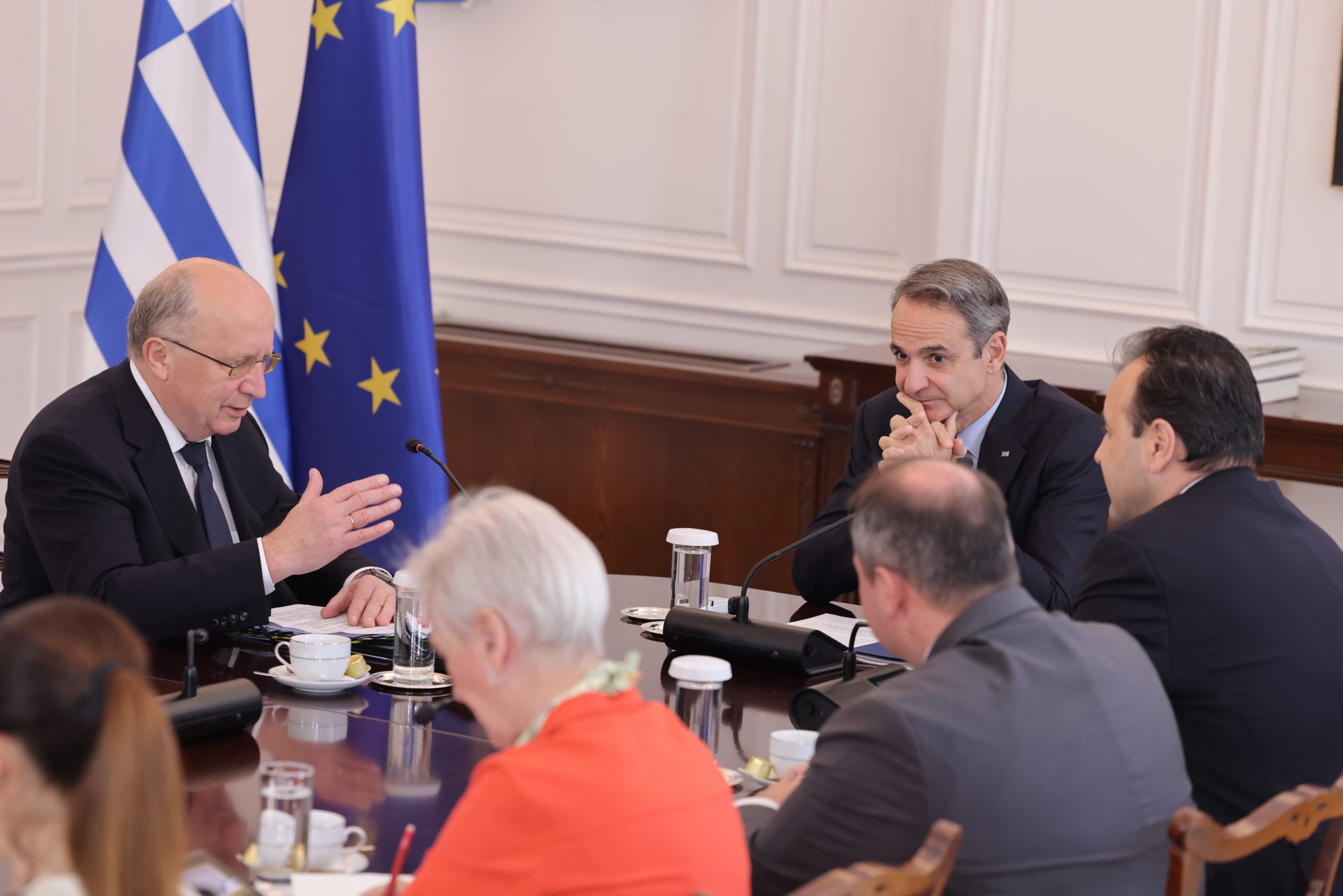 Μητσοτάκης: Η συνομιλία με τον Κουμπίλιους – «Η άμυνα αποτελεί ευρωπαϊκό κοινό αγαθό και χρειάζεται συλλογικό δανεισμό»