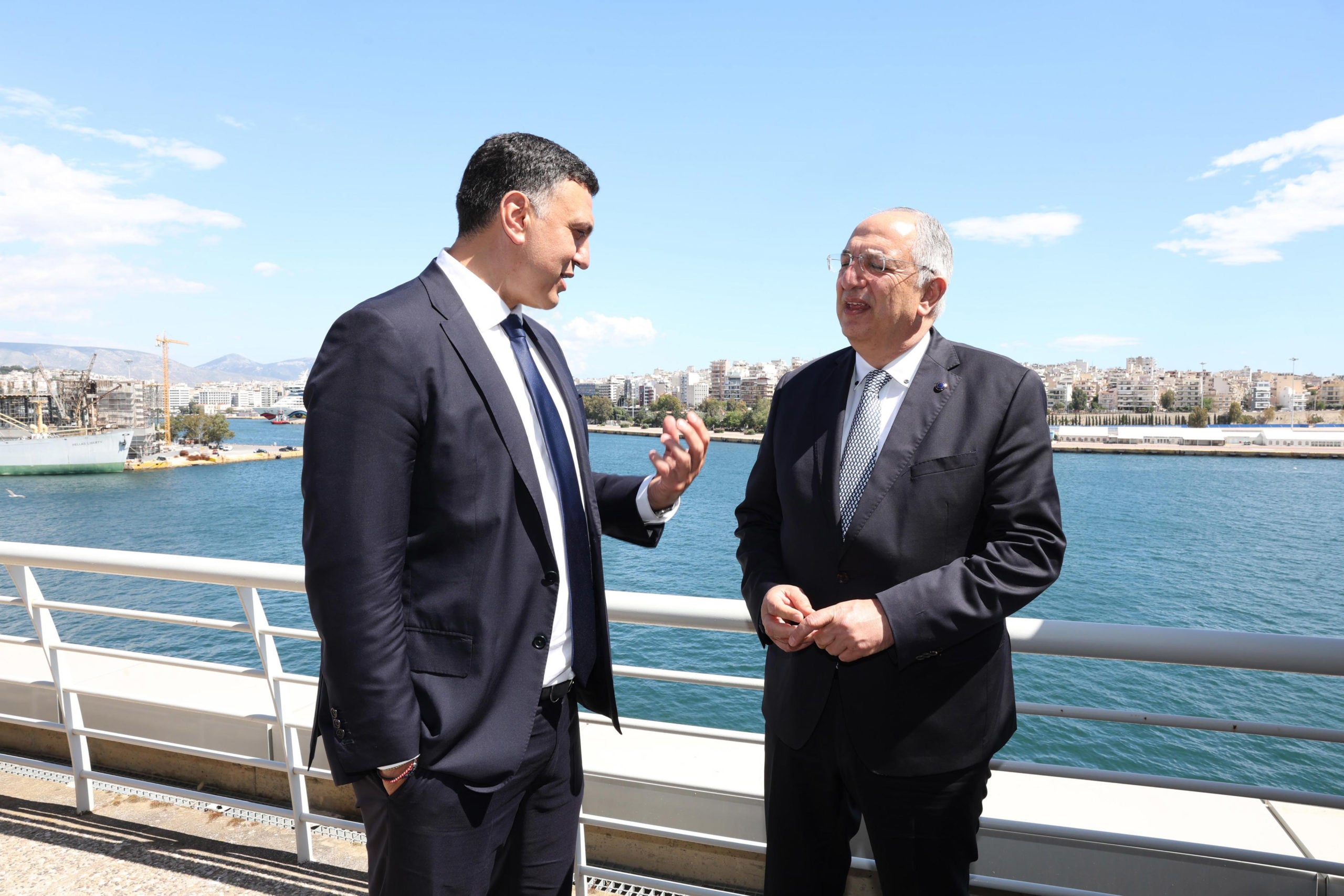 Επέμβαση της Ε.Ε αιτείται ο Βασίλης Κικίλιας για την παράνομη αλιεία Τούρκων ψαράδων