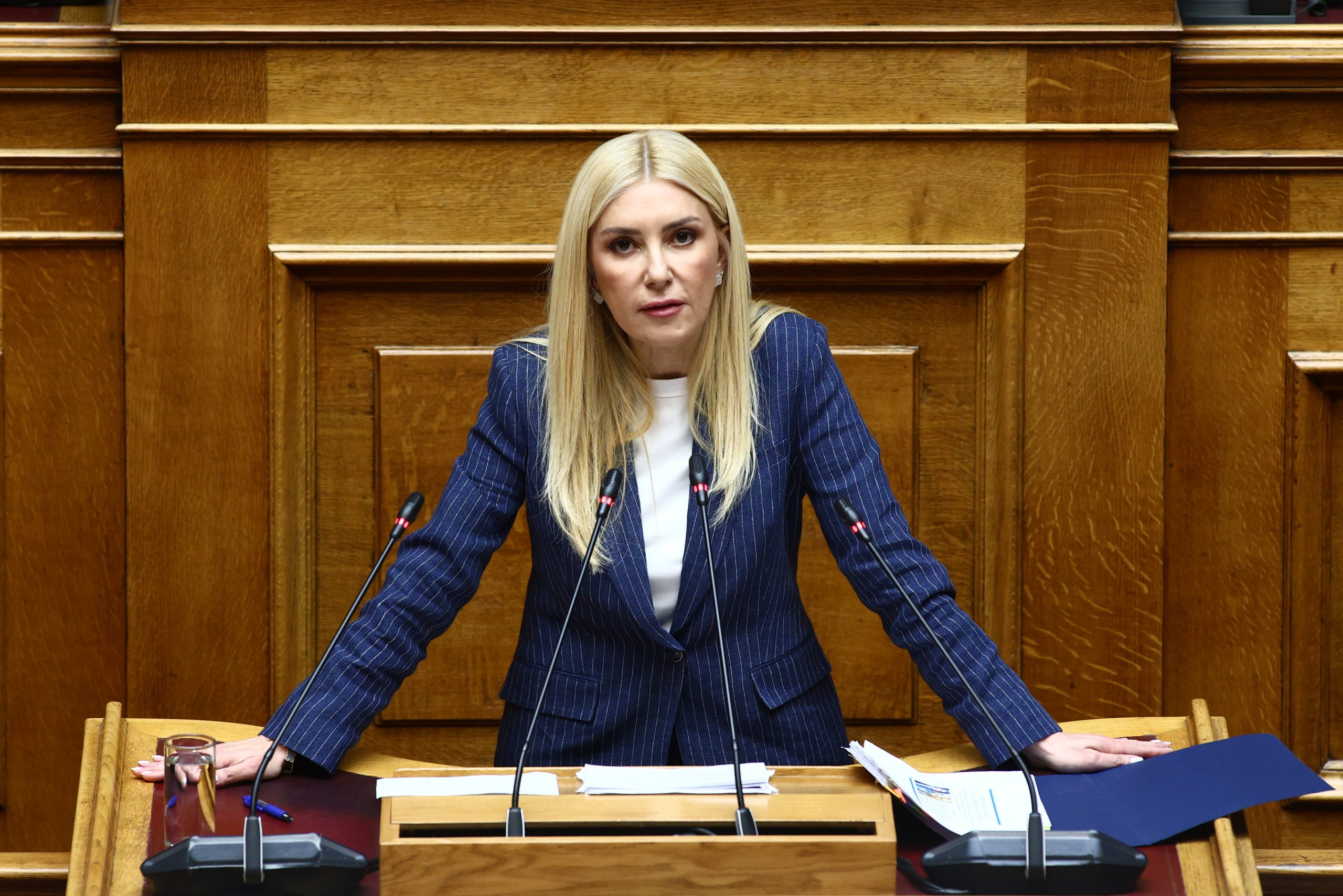 Αραμπατζή: «Καμία πράξη μου δεν αποτελεί αδίκημα – Υποστηρίζω τη θέση της πλειοψηφίας για την απόρριψη της πρότασης»