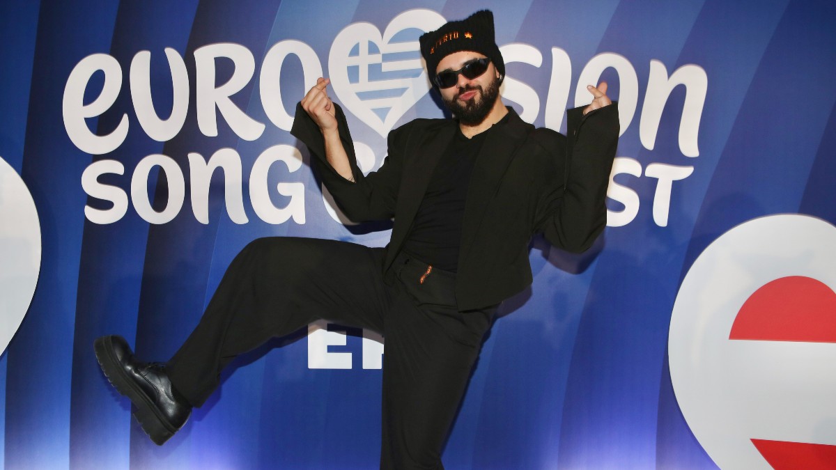 Eurovision 2026: Ο Akylas ξεκινά για Βιέννη – Οι δηλώσεις του και οι προβλέψεις για το Ferto