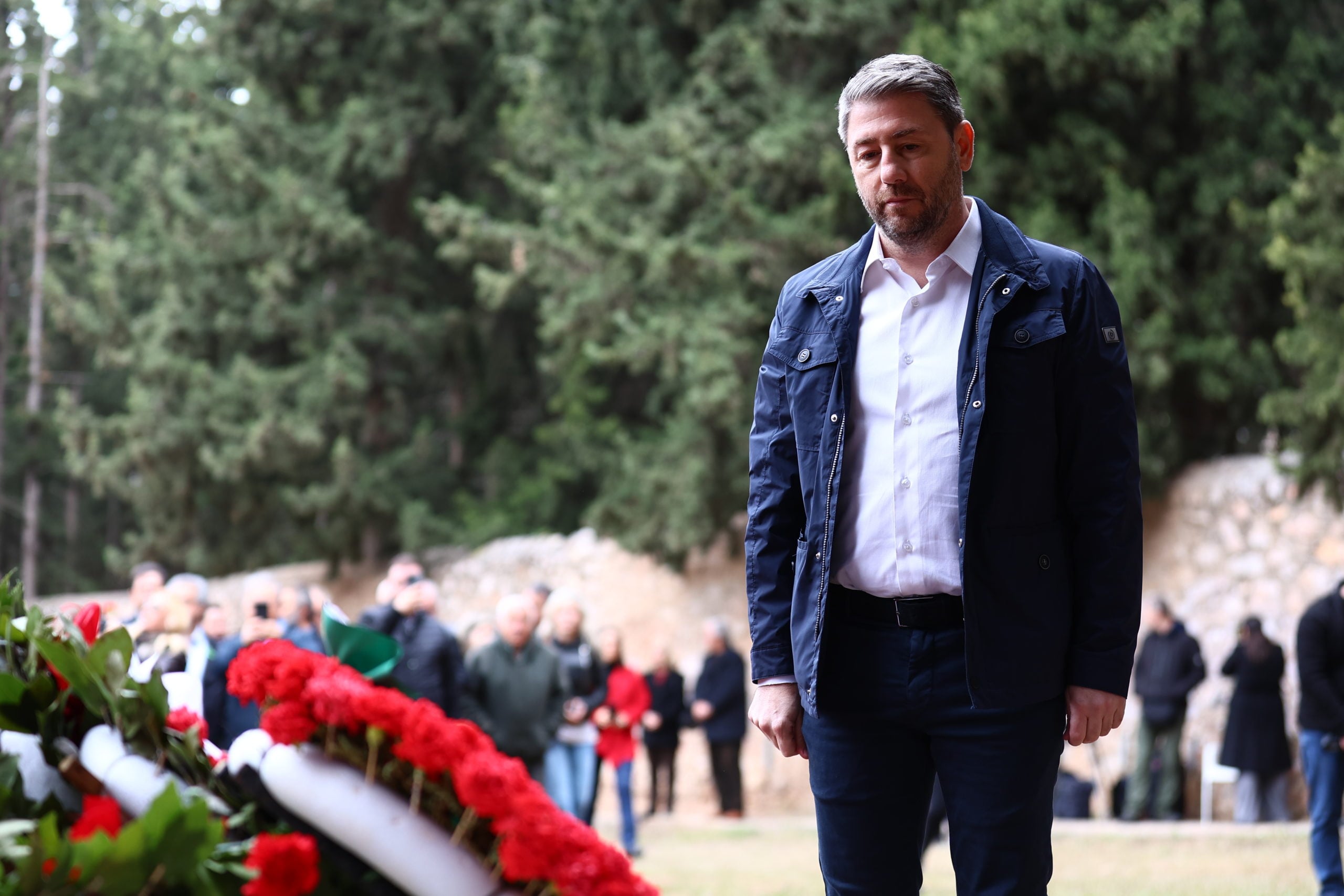 Ανδρουλάκης από το Σκοπευτήριο Καισαριανής για Πρωτομαγιά: Πάλη, αλληλεγγύη και υπευθυνότητα για μια δικαιότερη κοινωνία