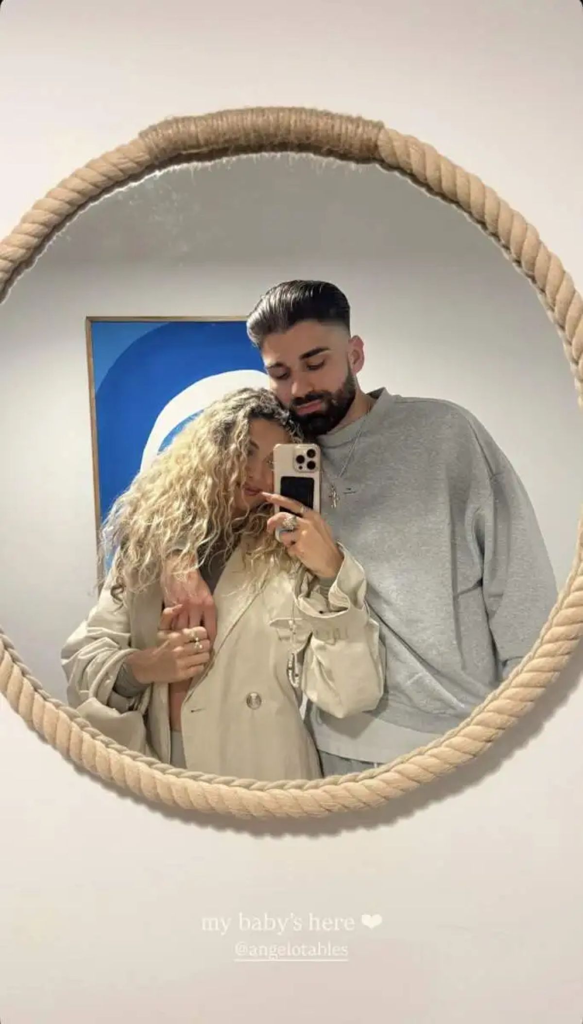 Antigoni Buxton: Η υποστήριξή της στην Eurovision – Δείτε τον γοητευτικό σύντροφό της (Φωτογραφίες) 8 Η Αντιγόνη με τον σύντροφό της