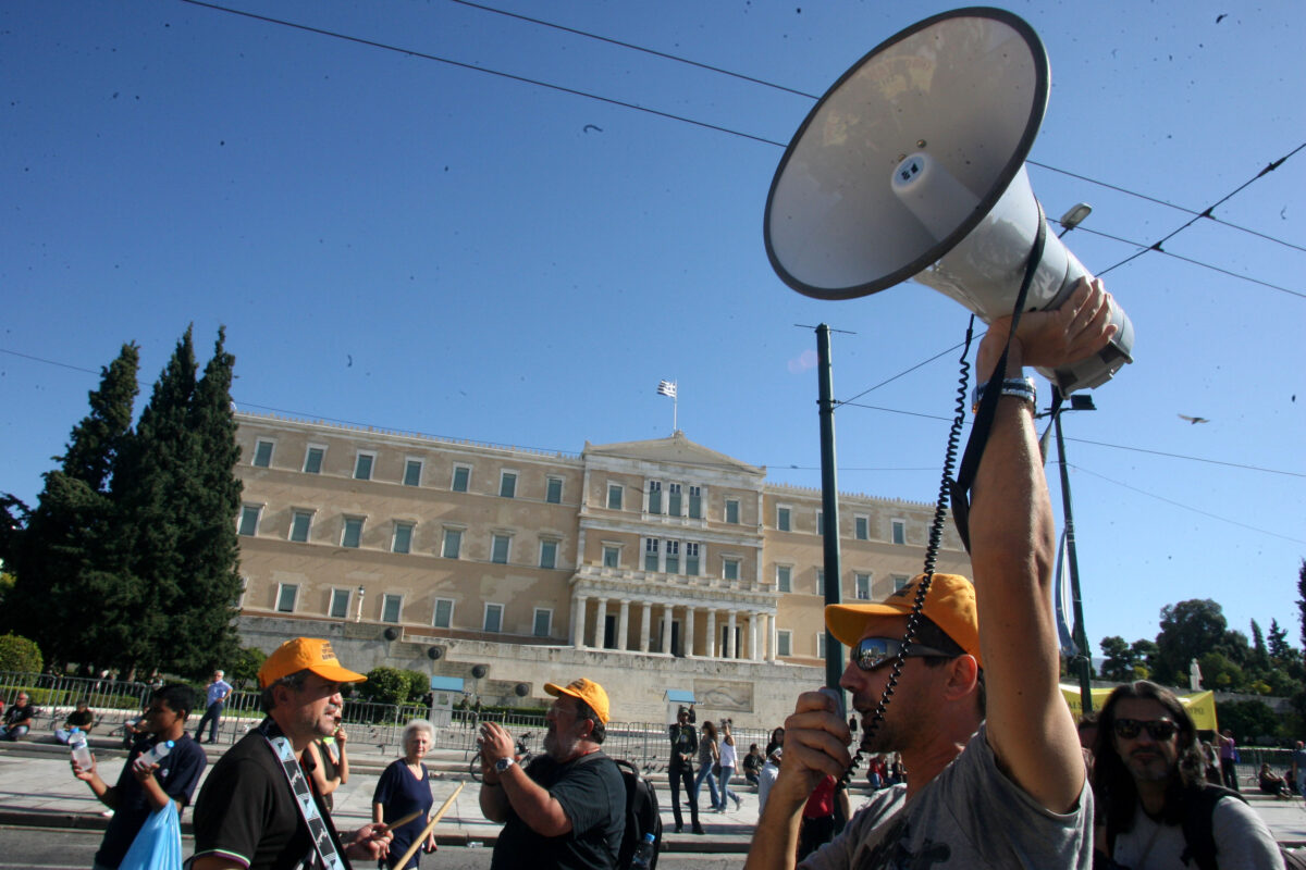 Απεργία 13 Μαΐου: «Παραλύει το κράτος», τι θα συμβεί με τα σχολεία – Πώς θα λειτουργήσουν τα ΜΜΜ