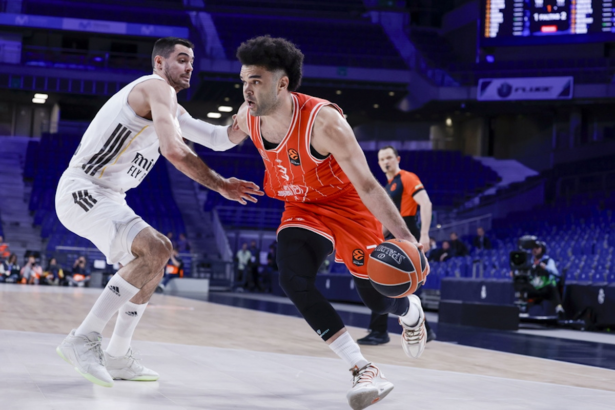 Χάποελ Τελ Αβίβ – Ρεάλ Μαδρίτης 76-69: Οι Ισραηλινοί με «γρανιτένια» άμυνα μείωσαν τη σειρά των πλέι οφ της Euroleague σε 1-2