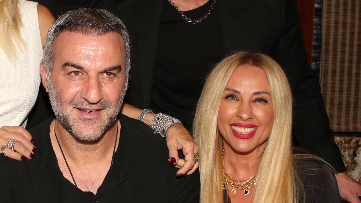 Ο Λιάγκας συγκλονίστηκε στο Πρωινό: «Είναι δραματική φιγούρα» – Η αποκάλυψη για τον Δέλλα μετά την τελετή της Μαστροκώστα 8 Η τελευταία έξοδος της Γωγώς Μαστροκώστα