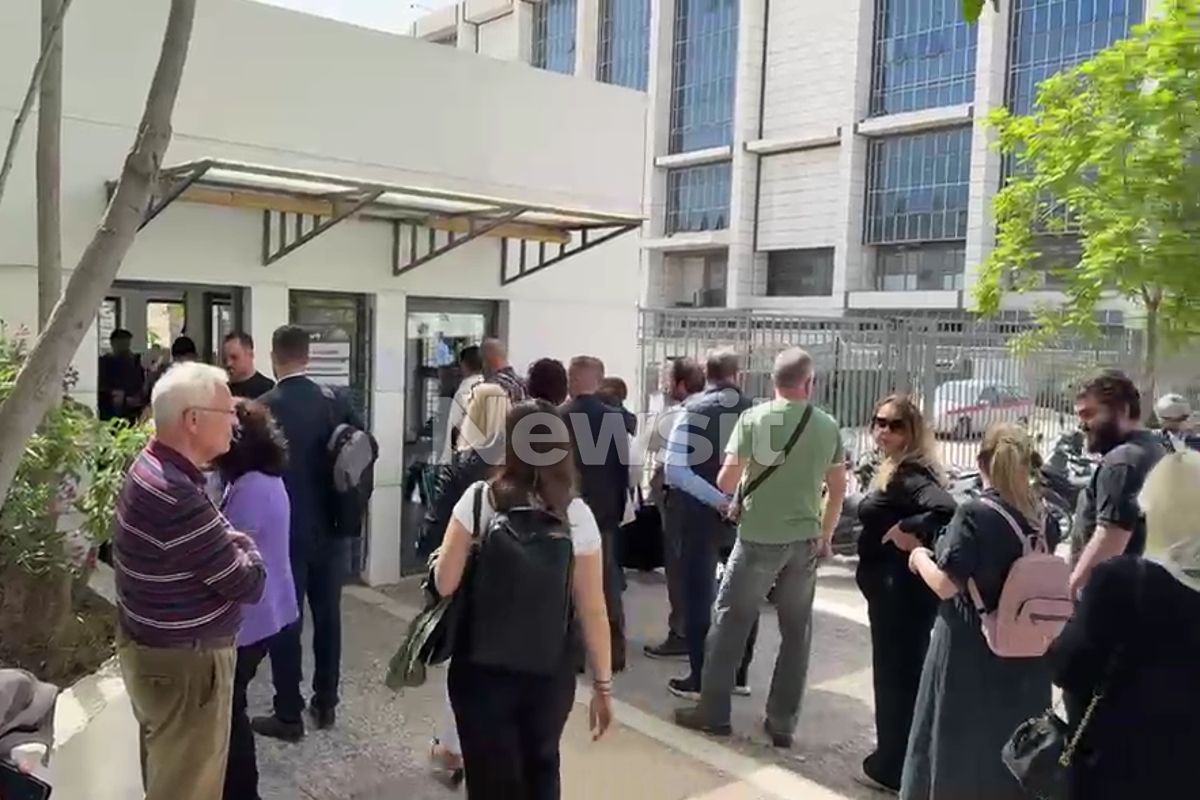 Ειρηνοδικείο Αθηνών: Εφαρμογή νέων αυστηρών μέτρων ασφαλείας – Αυξημένη αναμονή για τους πολίτες