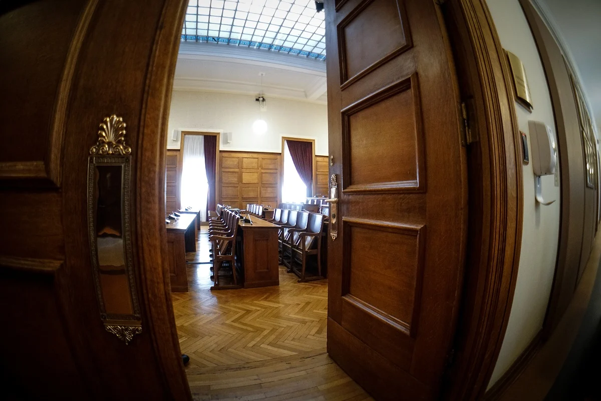 Βουλή: Την Τετάρτη στην Επιτροπή Θεσμών οι Τζαβέλλας και Δεμίρης – «Θρίαμβος των κοινοβουλευτικών διαδικασιών» δηλώνει η Κωνσταντοπούλου