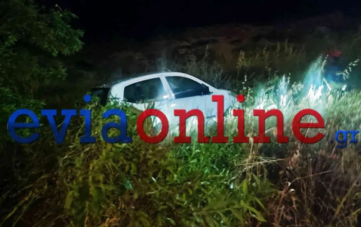 Home 61 Ατύχημα στη Χαλκίδα: Όχημα κατέληξε σε γκρεμό και σταμάτησε κοντά στη θάλασσα