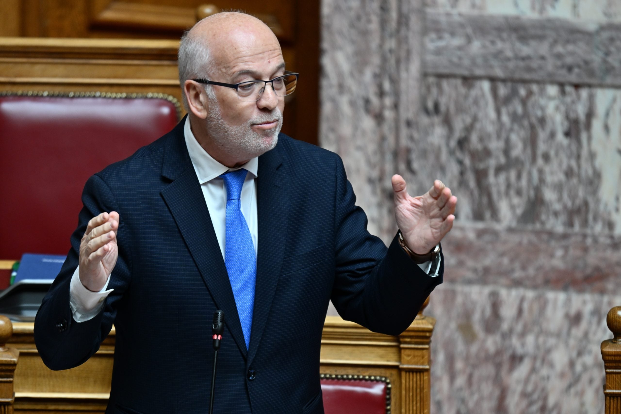 Φλωρίδης εναντίον Κωνσταντοπούλου: Το κόμμα της θα εξαφανιστεί, καθώς πλησιάζουν πιο έμπειροι τιμωροί