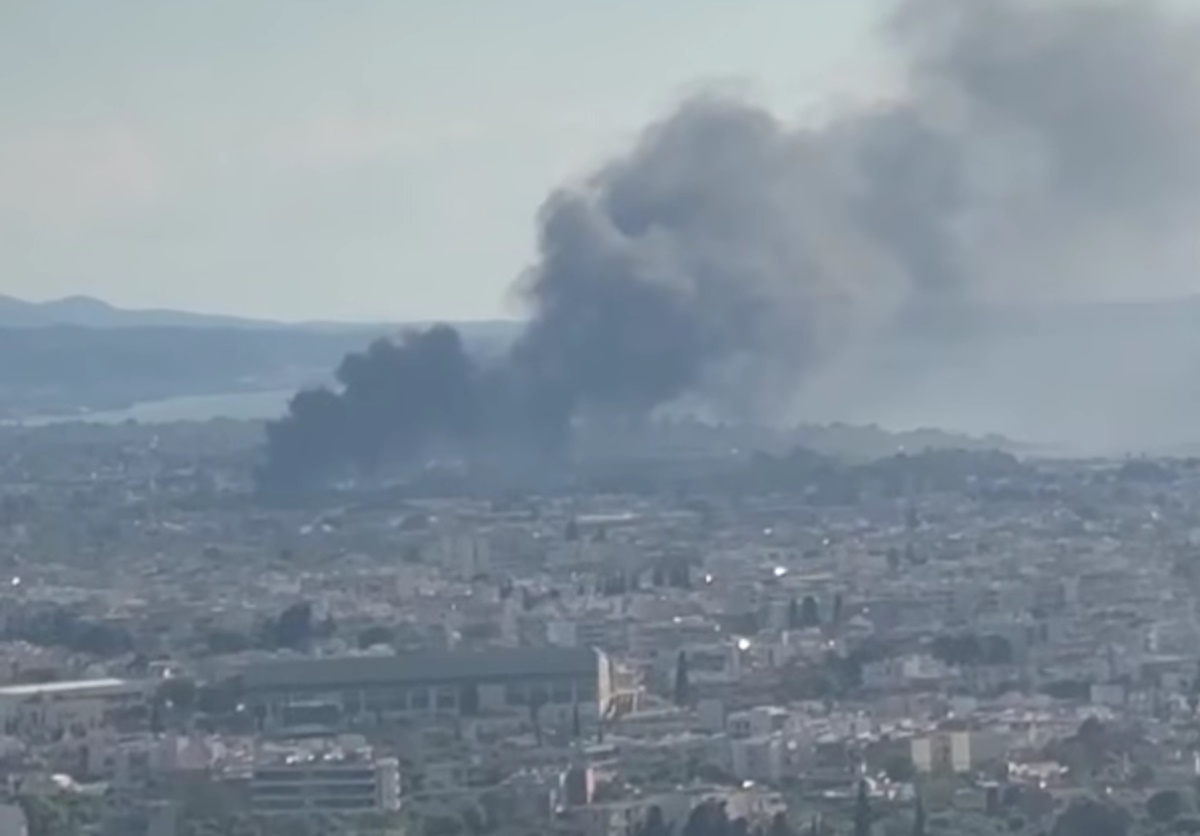 Πυρκαγιά στην Πάτρα κοντά στις εγκαταστάσεις της Pirelli