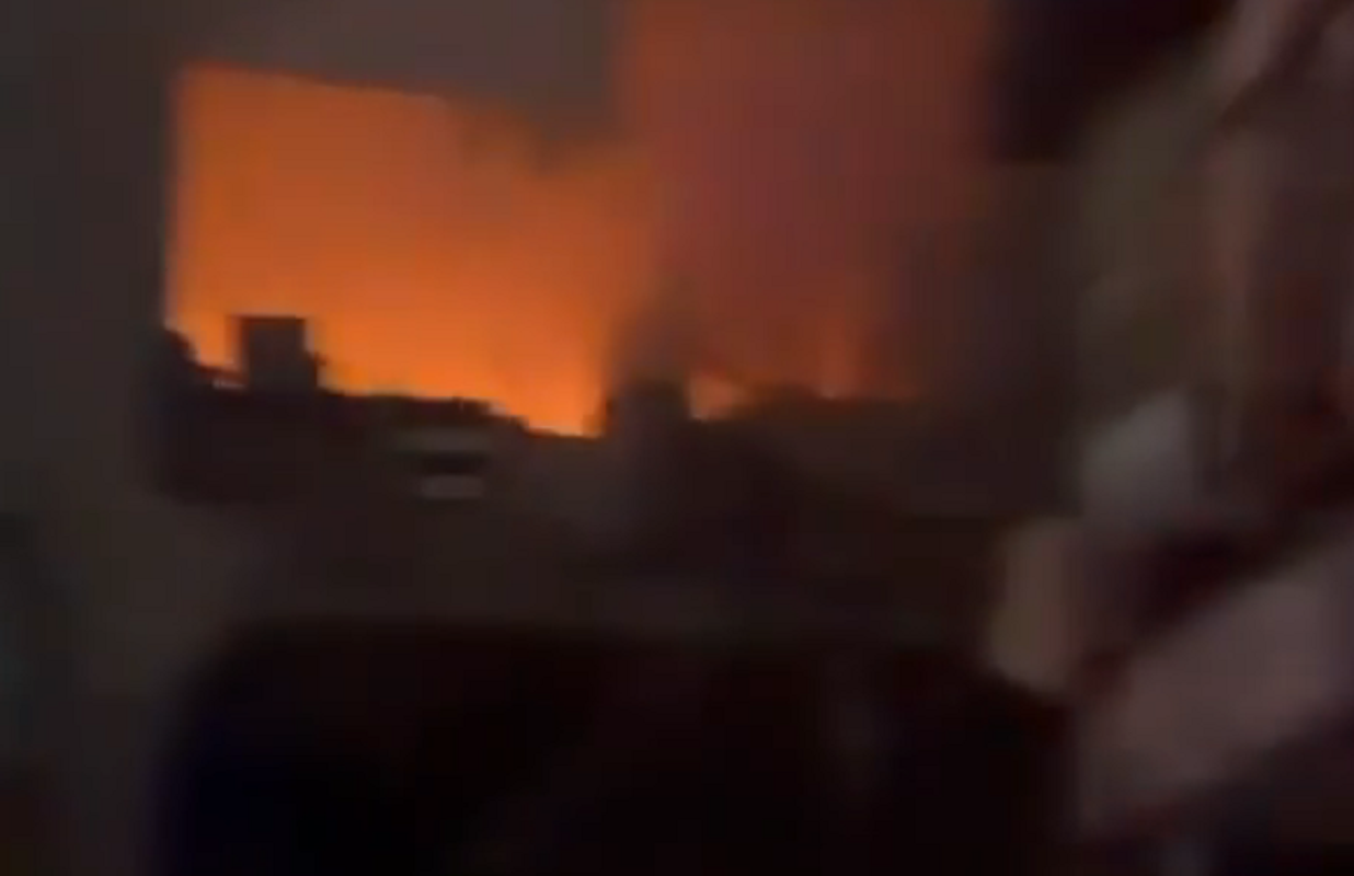Γάζα: Επτά νεκροί και πενήντα τραυματίες από ισραηλινή επίθεση σε πολυκατοικία με στόχο ηγέτη της Χαμάς