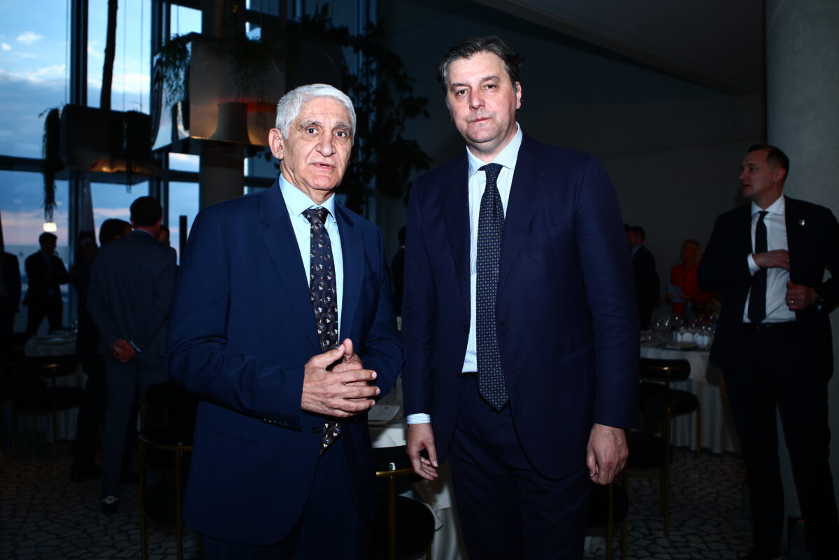 Γιαννάκης, Μποντιρόγκα, Παπαλουκάς, Ανδρουλάκης και Χαρδαλιάς στο γκαλά της Euroleague στο ΚΠΙΣΝ για το Final Four