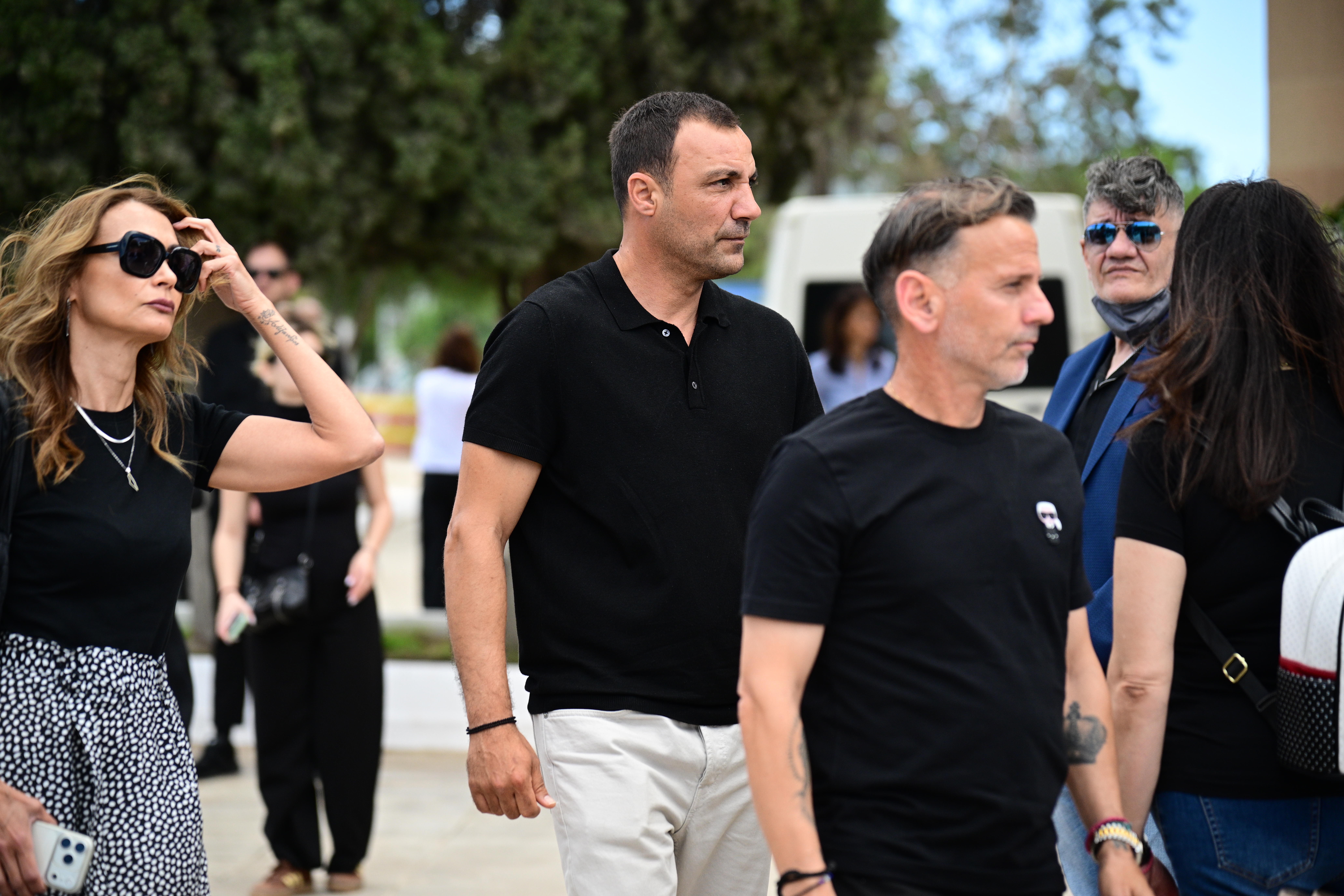Το ελληνικό ποδόσφαιρο στηρίζει τον Τραϊανό Δέλλα: Νικοπολίδης, Φύσσας, Σεϊταρίδης, Μπασινάς και Νικολαΐδης στην τελετή της Γωγώς Μαστροκώστα 29 Το ελληνικό ποδόσφαιρο στηρίζει τον Τραϊανό Δέλλα: Νικοπολίδης, Φύσσας, Σεϊταρίδης, Μπασινάς και Νικολαΐδης στην τελετή της Γωγώς Μαστροκώστα