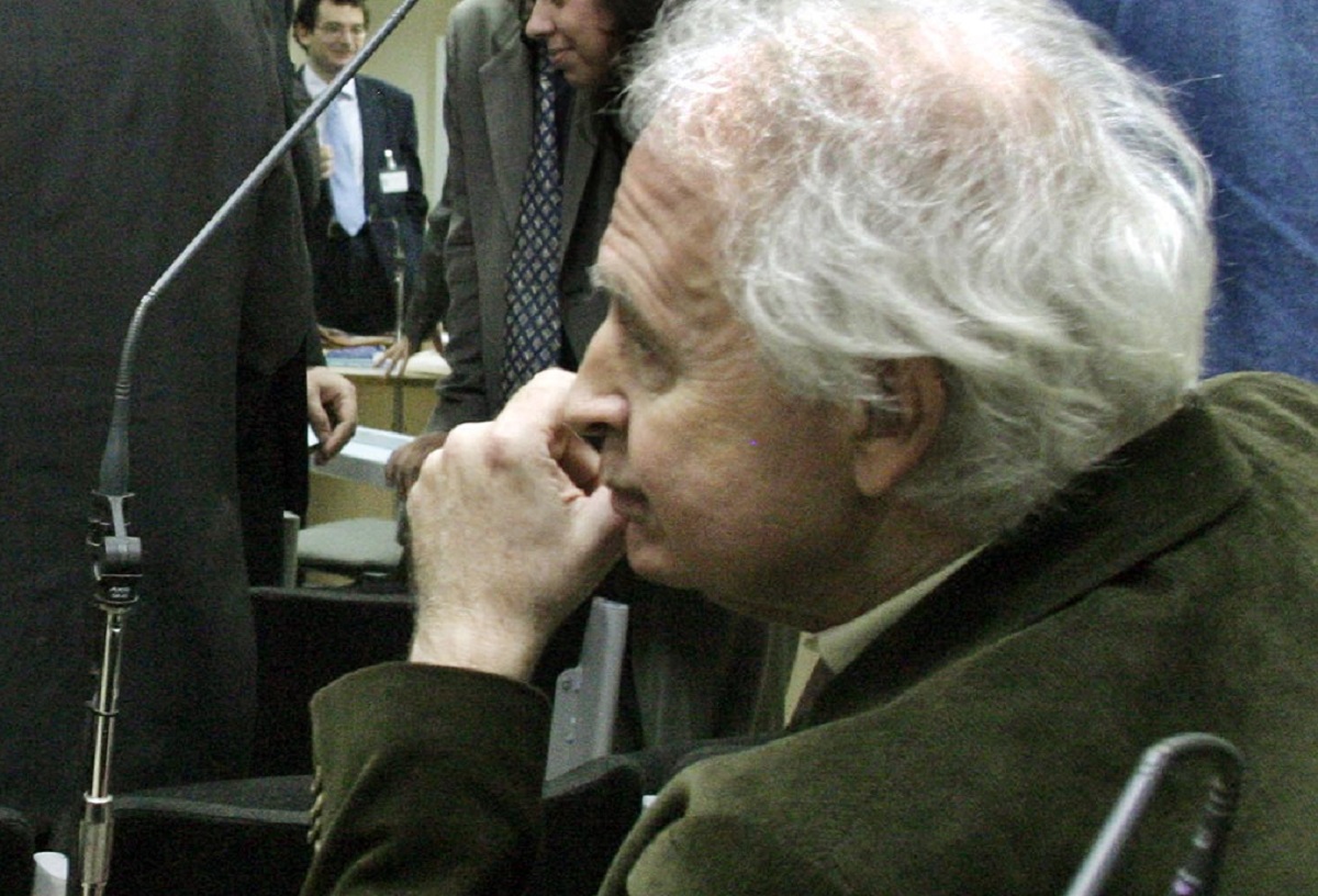 Ελεύθερος ο ηγέτης της «17 Νοέμβρη» Αλέξανδρος Γιωτόπουλος