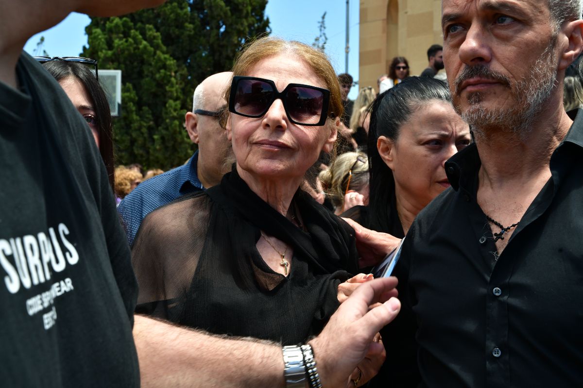 Κηδεία Γωγώς Μαστροκώστα
