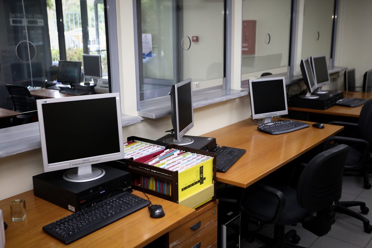Πρώην στέλεχος τραπεζικής εταιρείας κέρδισε τη δικαστική μάχη για τα μπόνους που του «έφαγαν»