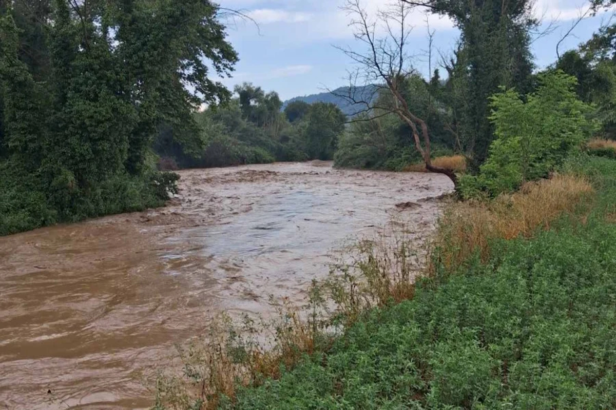 Ο Πηνειός στην Ηλεία υπερχείλισε λόγω σφοδρής καταιγίδας