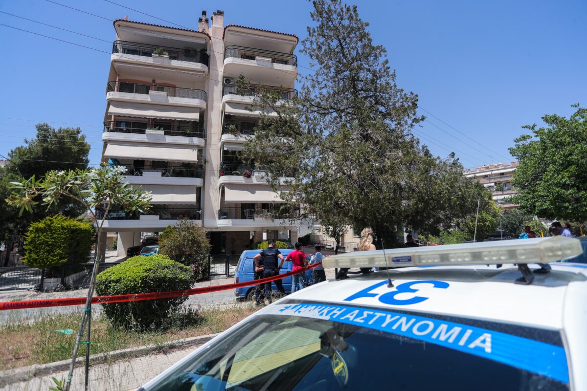 Ηλιούπολη: Υπό διερεύνηση το ημερολόγιο της 17χρονης που νοσηλεύεται σοβαρά – Είχαν προγραμματίσει την πτώση στο κενό