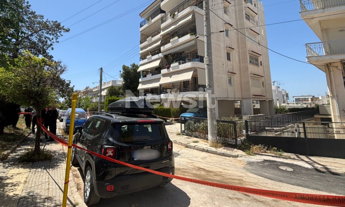 Home 53 Θλίψη στην Ηλιούπολη: Έφυγε από τη ζωή η δεύτερη 17χρονη που έπεσε από ταράτσα πολυκατοικίας