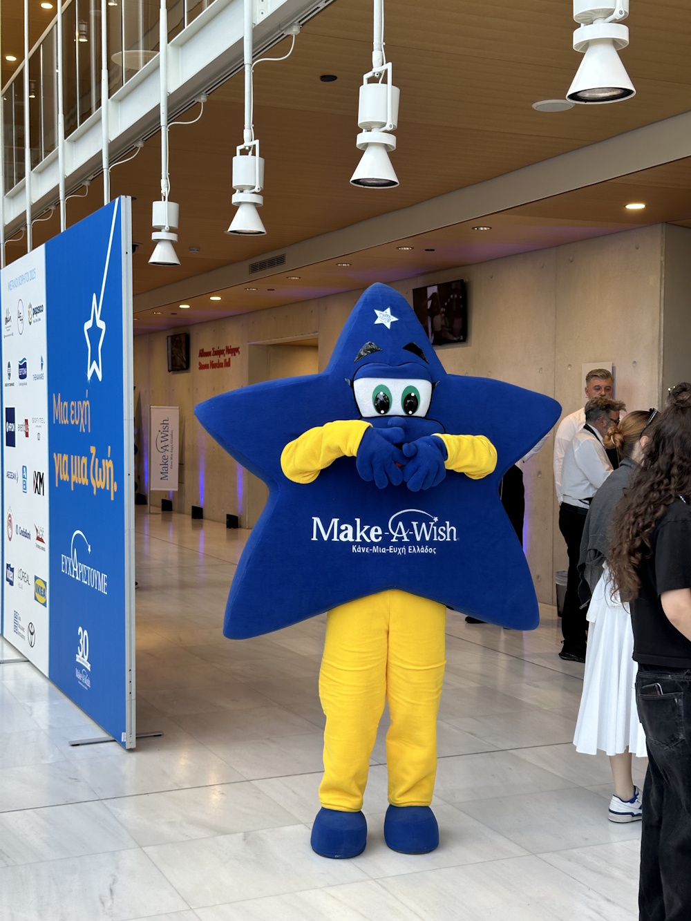 Η INTERSPORT στο πλευρό του Make-A-Wish Greece για τα 30 χρόνια προσφοράς