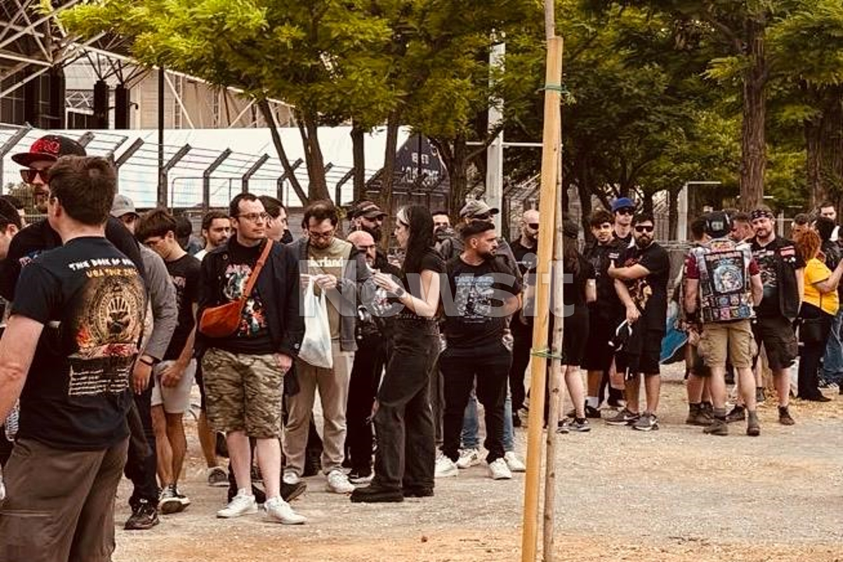 Iron Maiden: Πλήθος κόσμου στο ΟΑΚΑ για τη σπουδαία συναυλία – Οι ουρές άρχισαν από νωρίς