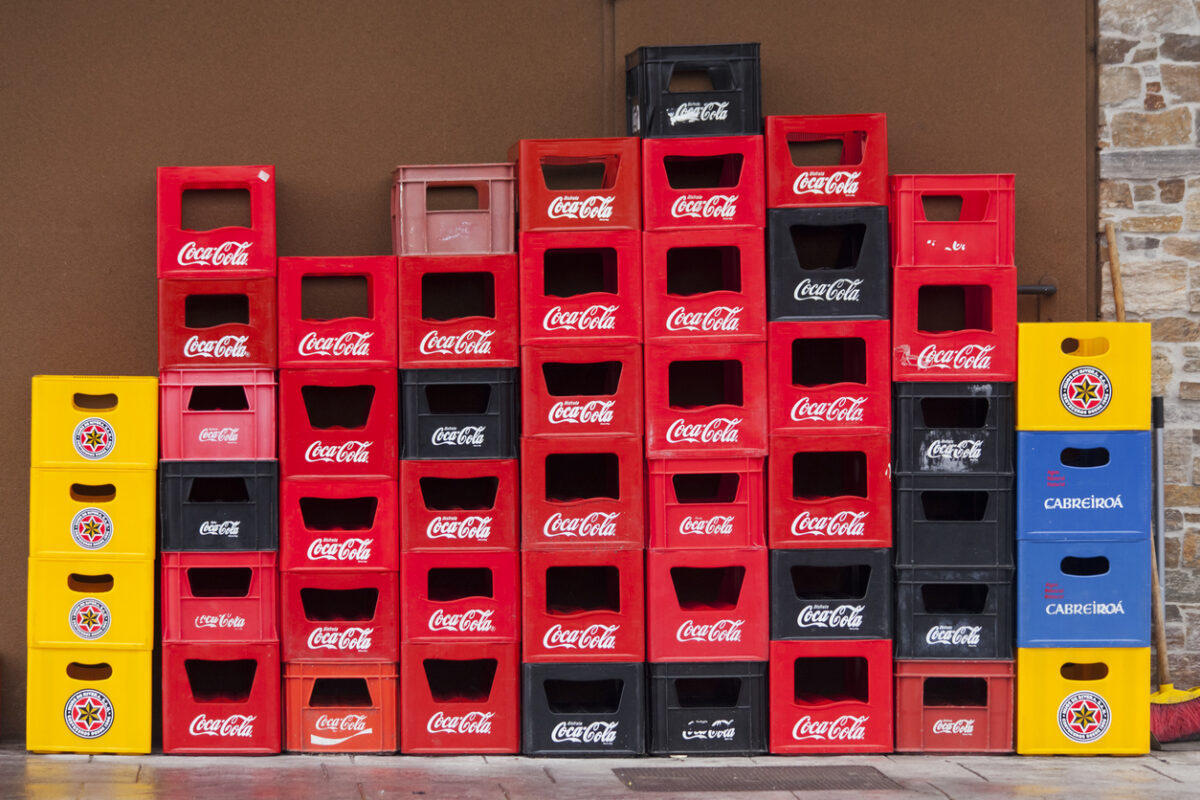 Coca-Cola HBC: Ισχυρό ξεκίνημα το 2026 με άνοδο πωλήσεων 11,6% στο α’ τρίμηνο – Οι επιδόσεις στην Ελλάδα