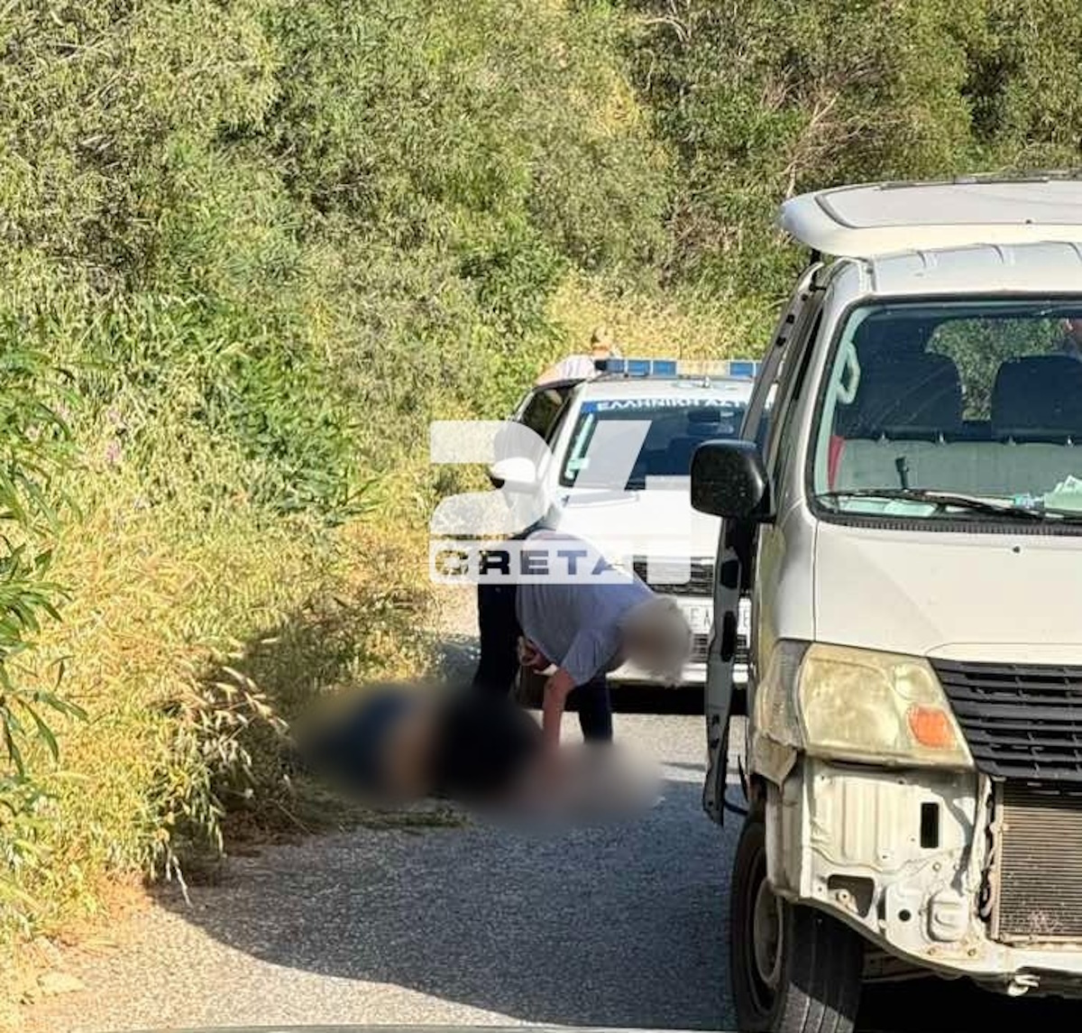 Ηράκλειο: Συγκλονιστικές σκηνές μετά την παράσυρση της 28χρονης μητέρας – Κειτόταν αιμόφυρτη στην άσφαλτο 2 Ηράκλειο: Συγκλονιστικές σκηνές μετά την παράσυρση της 28χρονης μητέρας – Κειτόταν αιμόφυρτη στην άσφαλτο