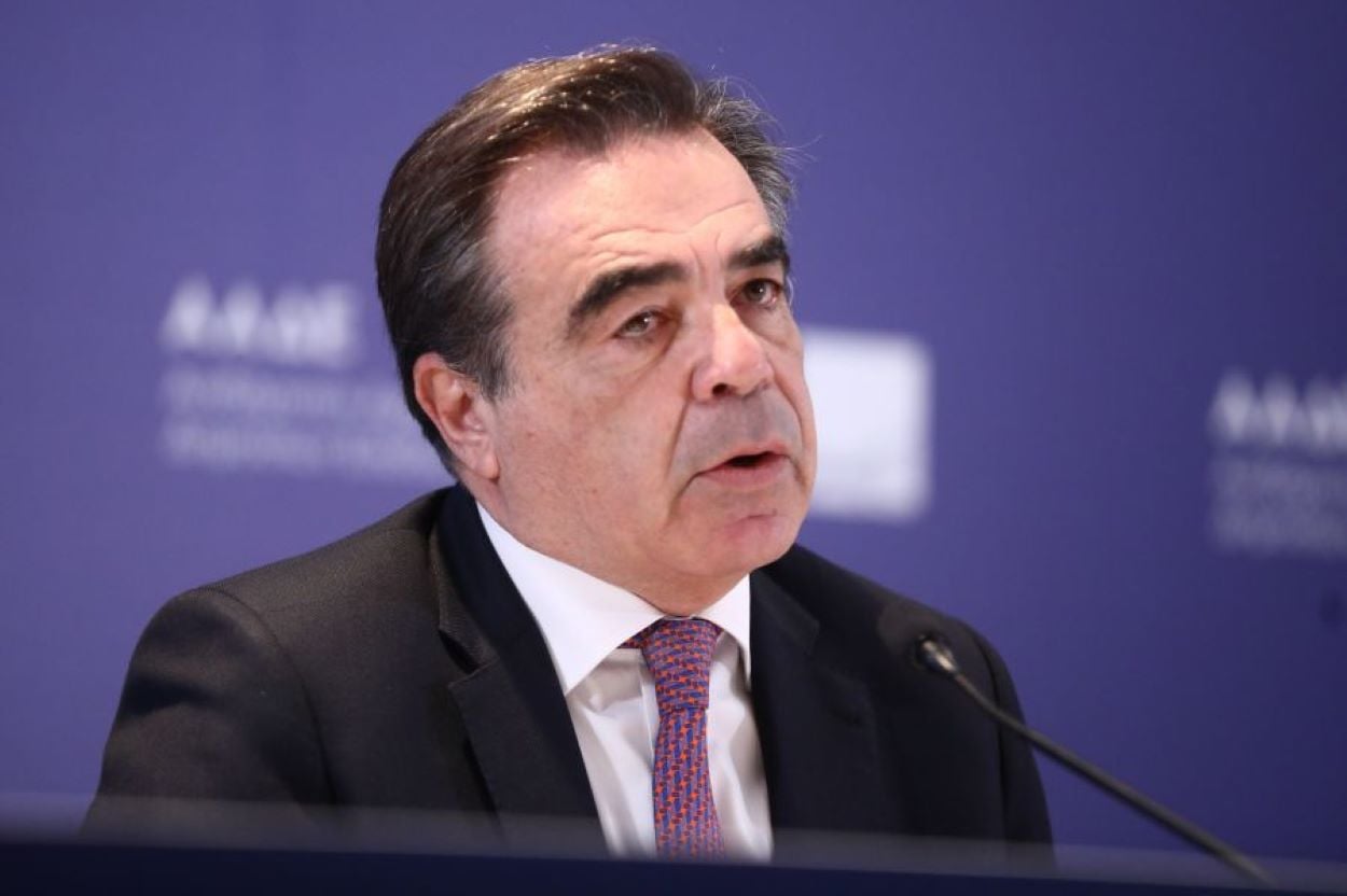 Σχοινάς: Ακυρώνονται σχέδια βιολογικής κτηνοτροφίας και μελισσοκομίας – «Η εποχή των ψεύτικων βιολογικών τελείωσε»