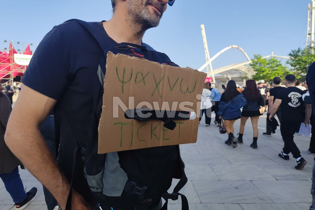 Συναυλία των Metallica στο ΟΑΚΑ: Στην μάχη για ένα εισιτήριο έστω την τελευταία στιγμή
