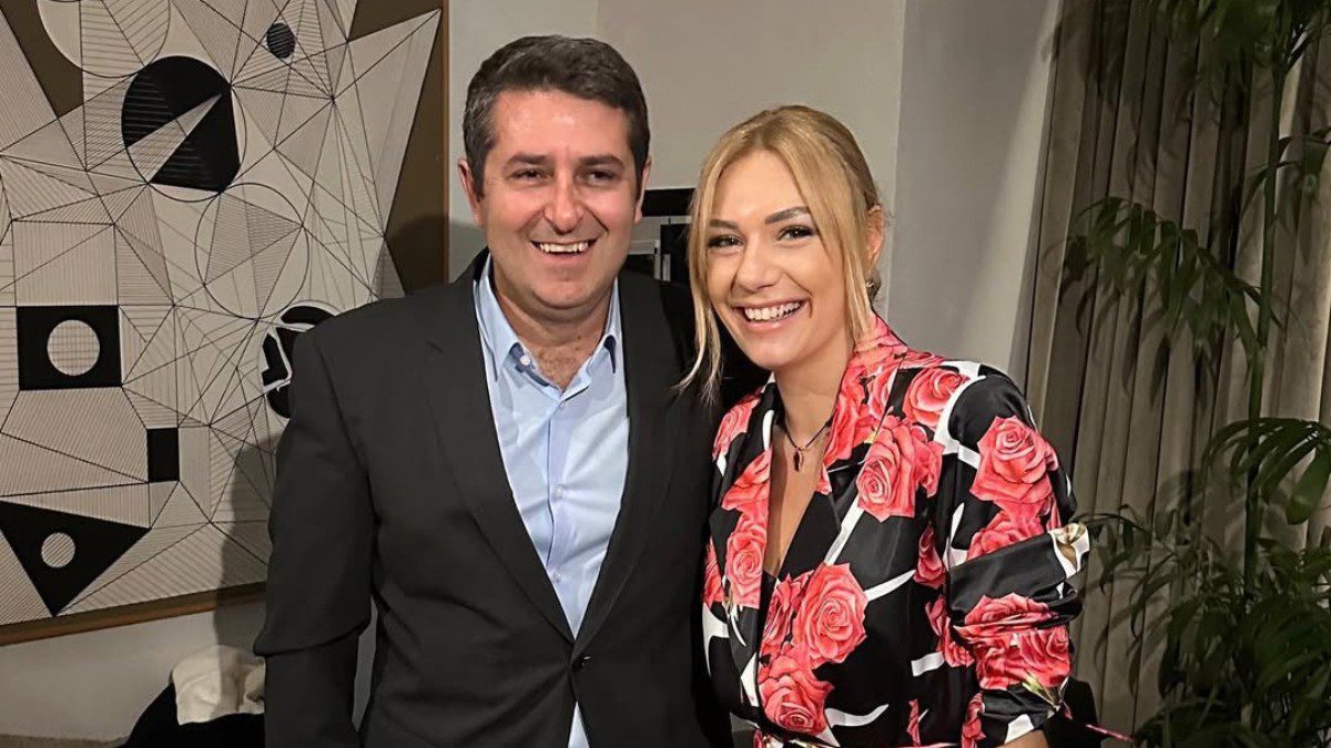 Τίνα Μεσσαροπούλου: Τι δεν ανέφερε στο μήνυμά της από τον Ευαγγελισμό για τον Γιώργο Μυλωνάκη 4 Μυλωνάκης Μεσσαροπούλου