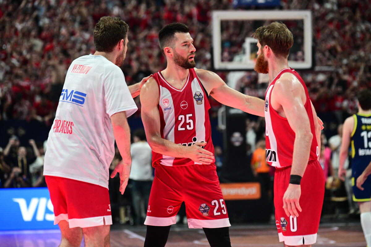ΠΑΕ Ολυμπιακός: «Ο θρύλος μας στον τελικό της Euroleague, μπράβο για την επιτυχία»