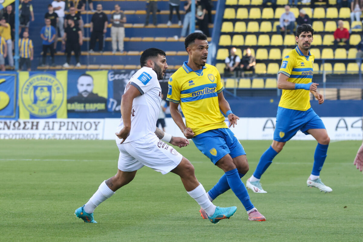 Παναιτωλικός – ΑΕΛ Novibet 1-1: Οι Αγρινιώτες με γκολ στο 95′ εξασφάλισαν την παραμονή και κατέρριψαν τα όνειρα των «βυσσινί»