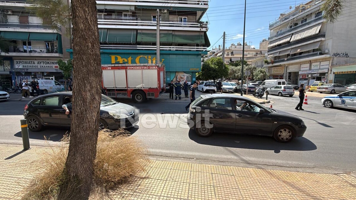 Πατήσια: Συγκλονιστικό βίντεο από τη στιγμή που φορτηγό χτυπά και σκοτώνει ηλικιωμένη