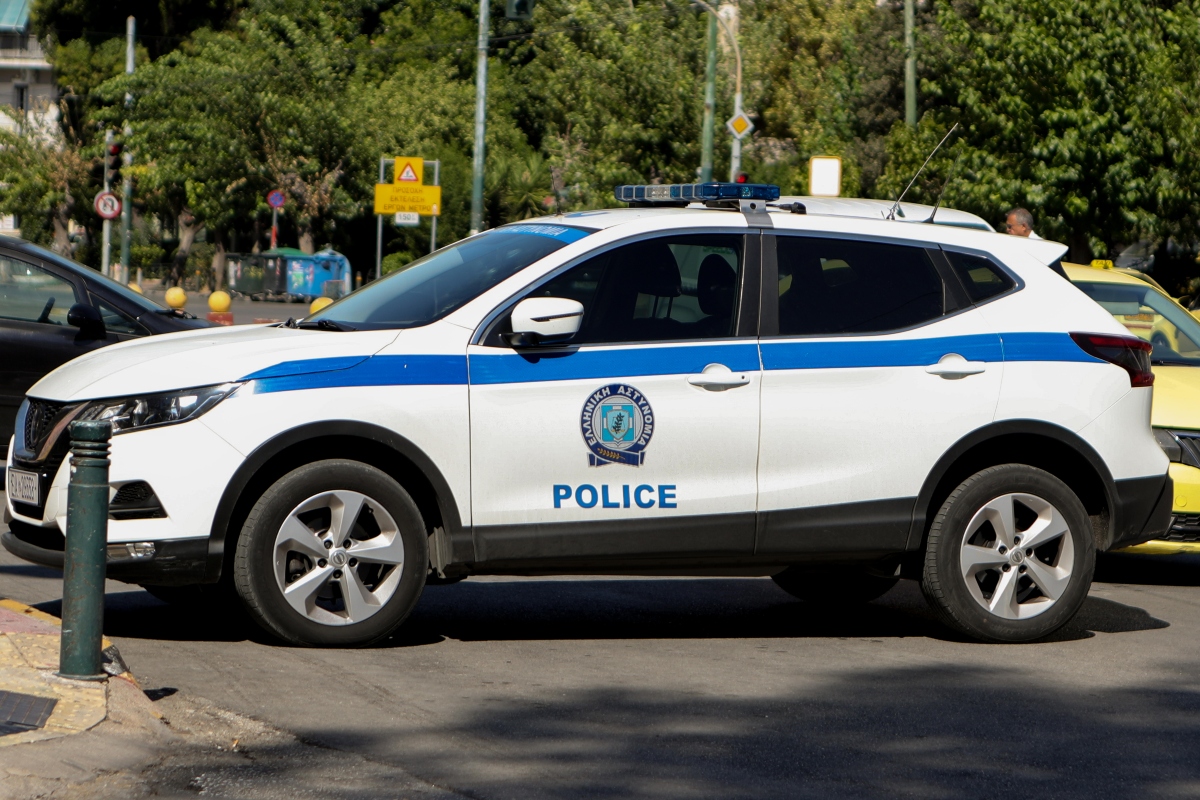 Θεσσαλονίκη: Συνελήφθη 45χρονη μητέρα που κλείδωσε και άφησε μόνη στο σπίτι την 4χρονη κόρη της