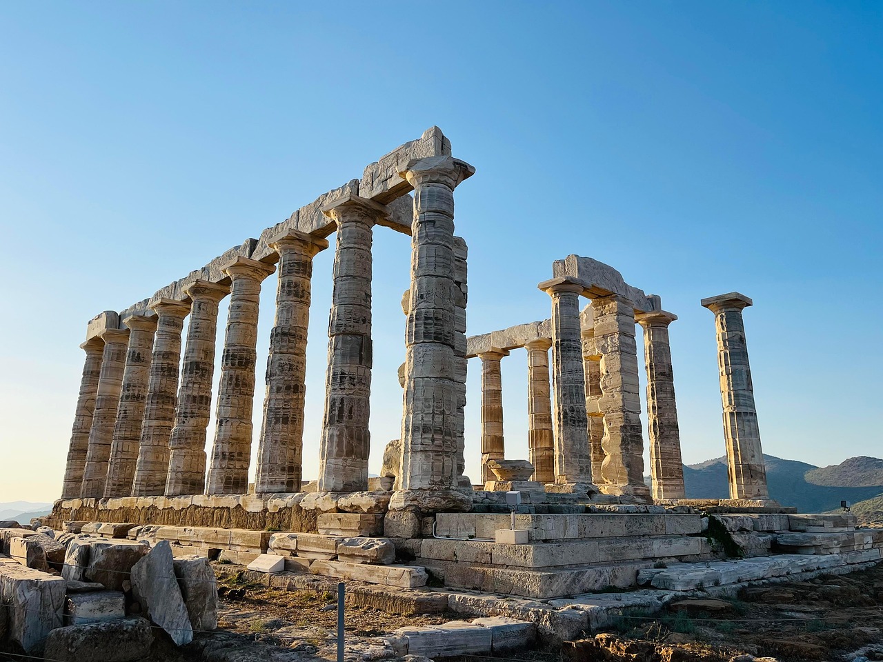 Σε 2 ώρες ή λιγότερο: 7 κρυφές αποδράσεις από Αθήνα που δεν ξέρεις